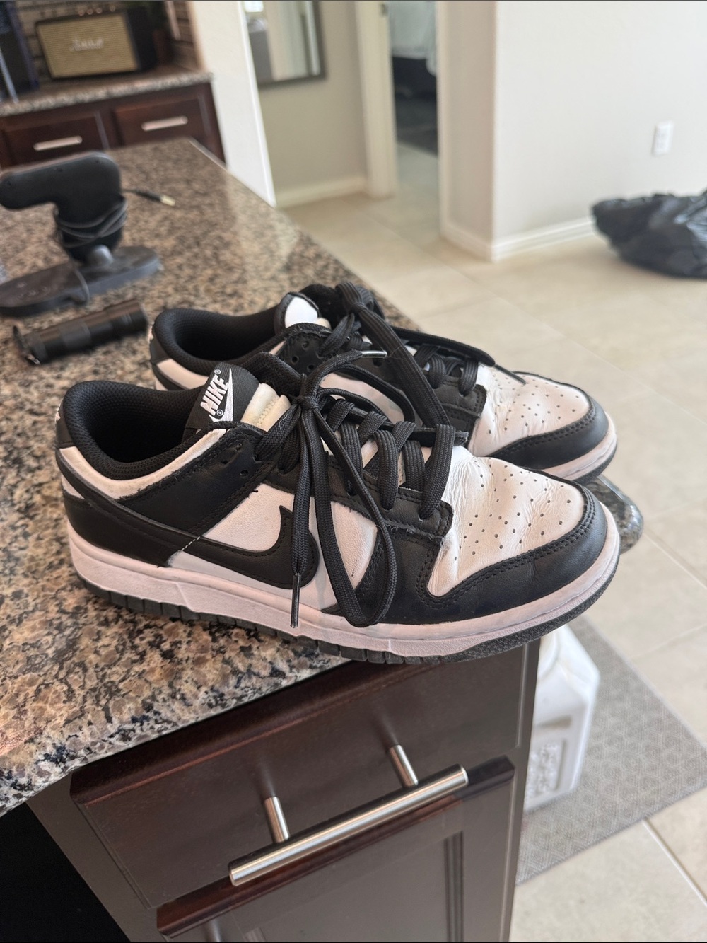 Nike Women’s Black and White Athletic Sneakers